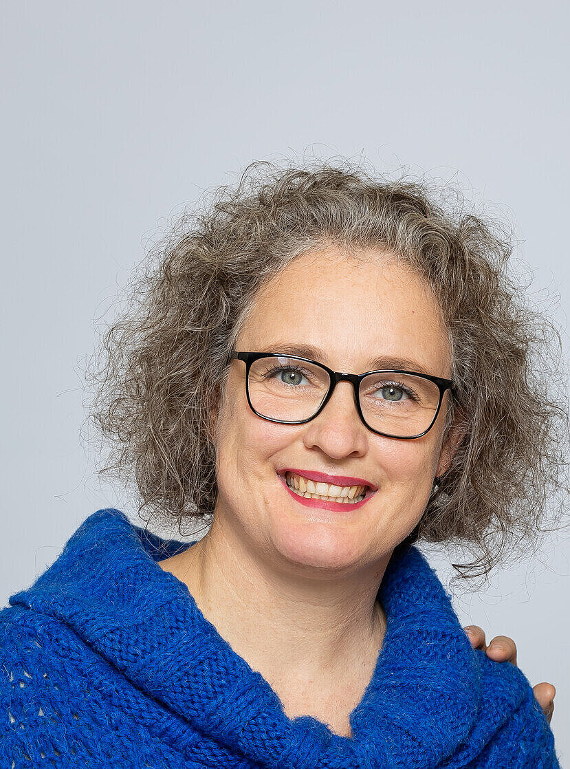 Porträt der Beleghebammen Josefine Opialla und Franziska Schubert