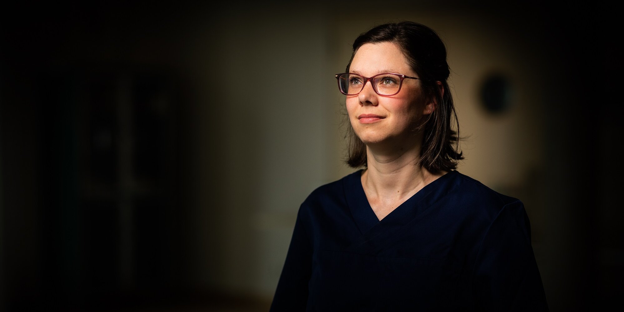 Gina, Gesundheits- und Krankenpflegerin, seit 2018 in der Gefäßchirurgie im Evangelischen Krankenhaus Hubertus