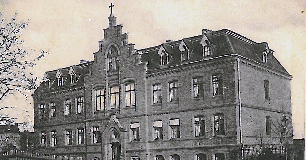 Pflege & Wohnen Georg Schleusner www.johannesstift-diakonie.de