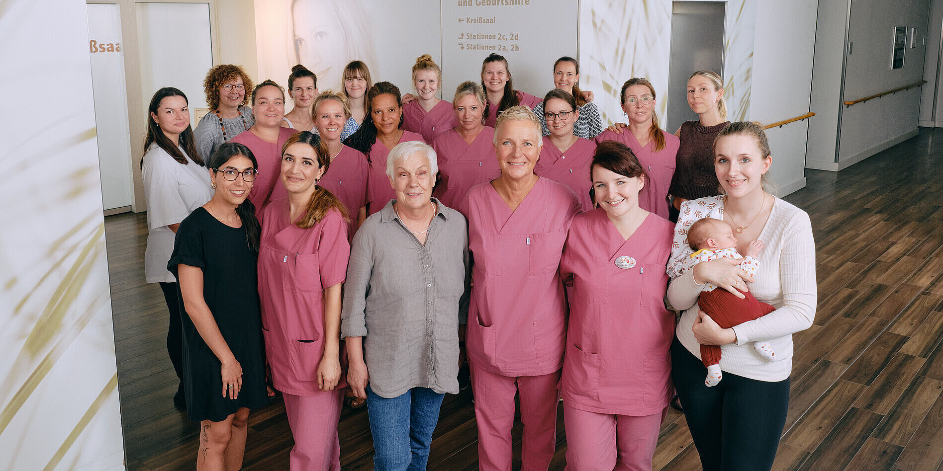 Team Kreißsaal Martin Luther Krankenhaus Team Kreißsaal Martin Luther Krankenhaus