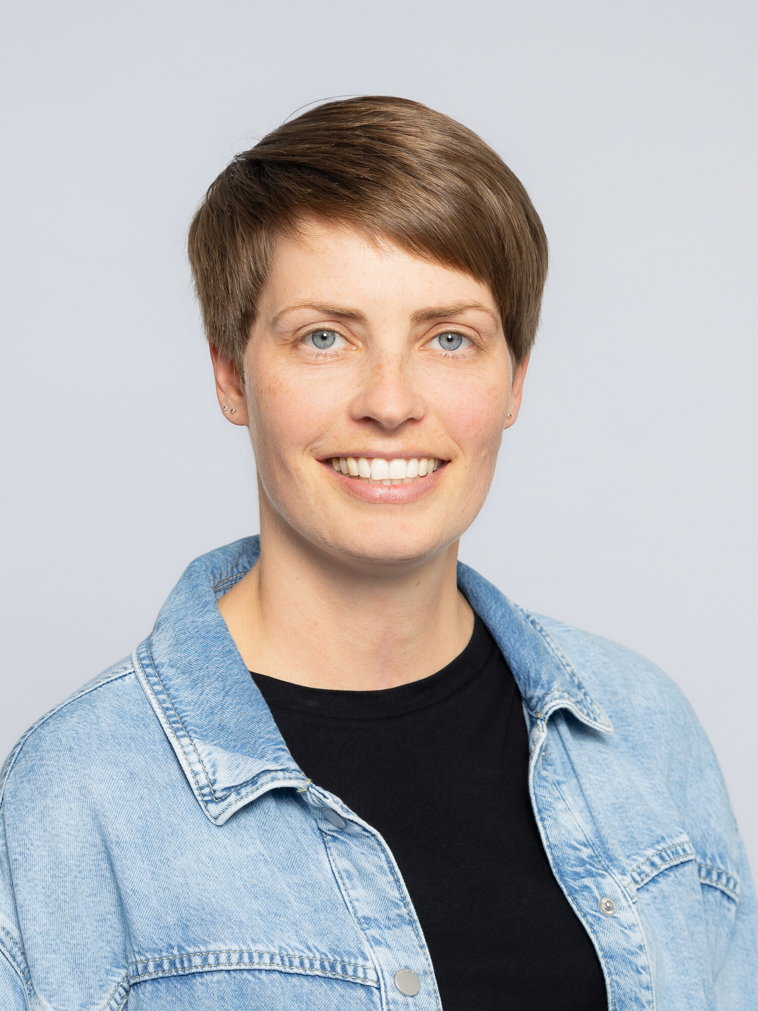 Marie Badorrek – Pflegepädagogin und Leitung Weiterbildungsstätte in Berlin Porträt Marie Badorrek – Pflegepädagogin und Leitung Weiterbildungsstätte in Berlin
