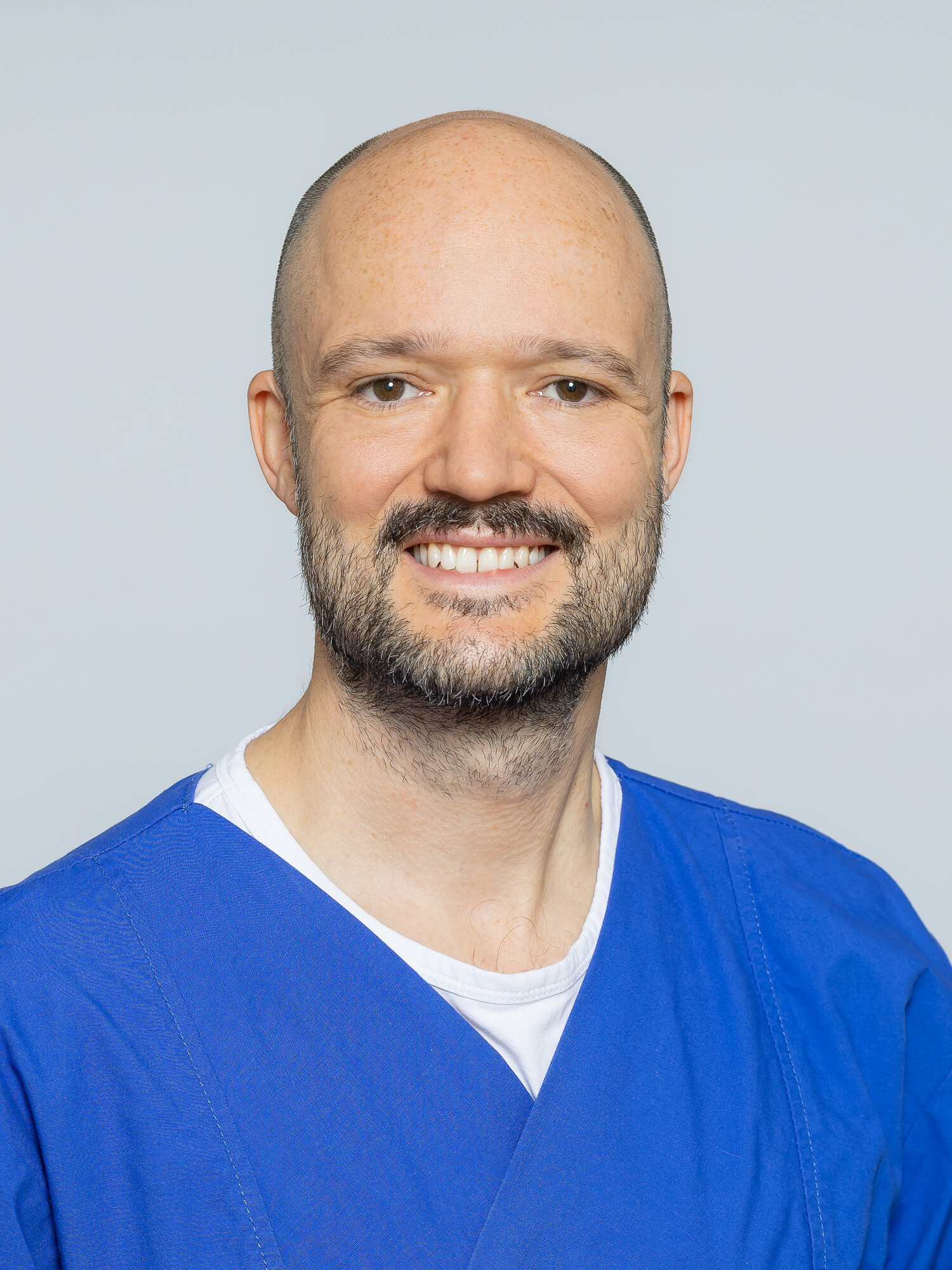 Porträt Dr. med. Julian Stührk