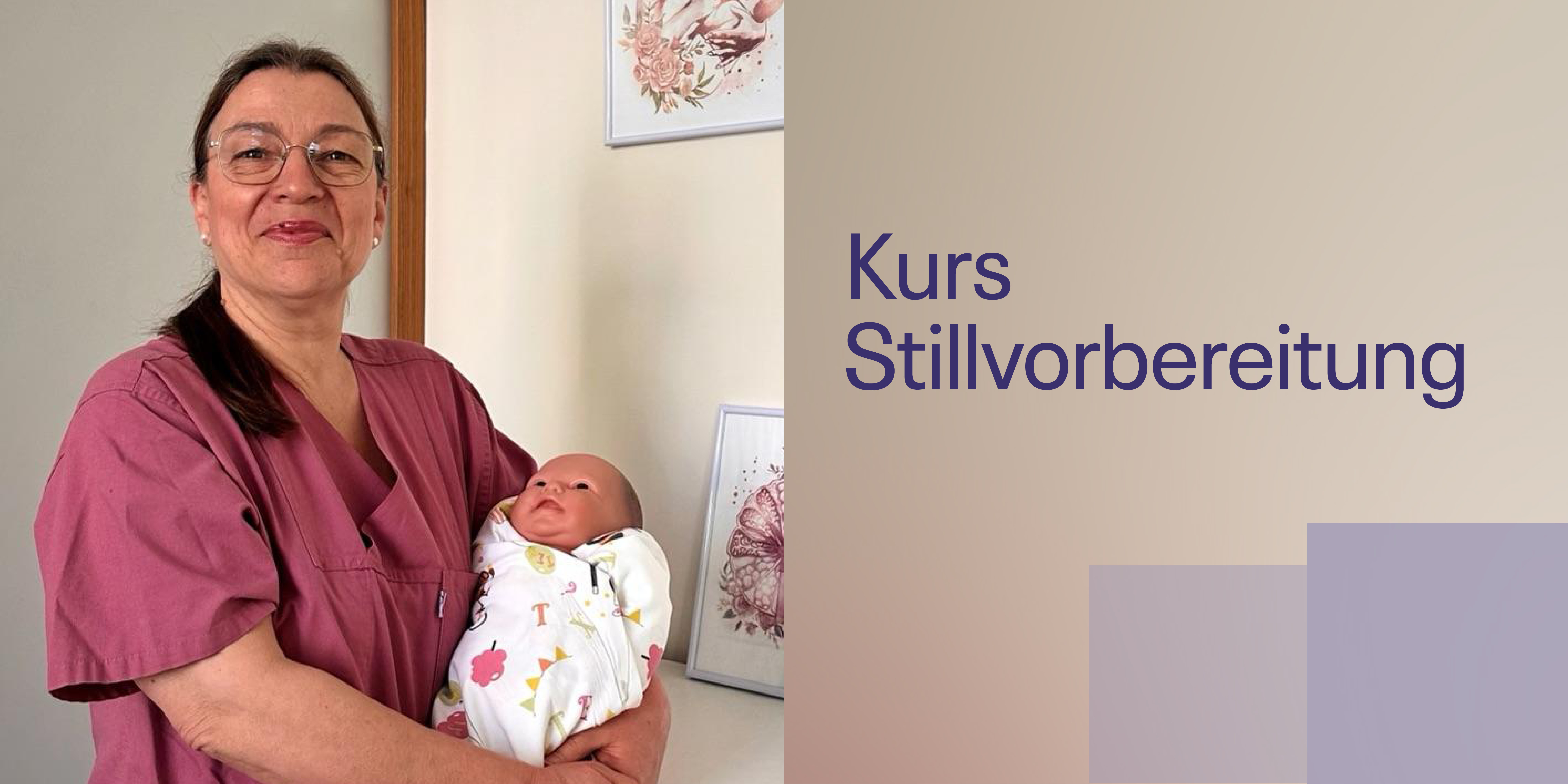 Hebamme mit Baby im Arm